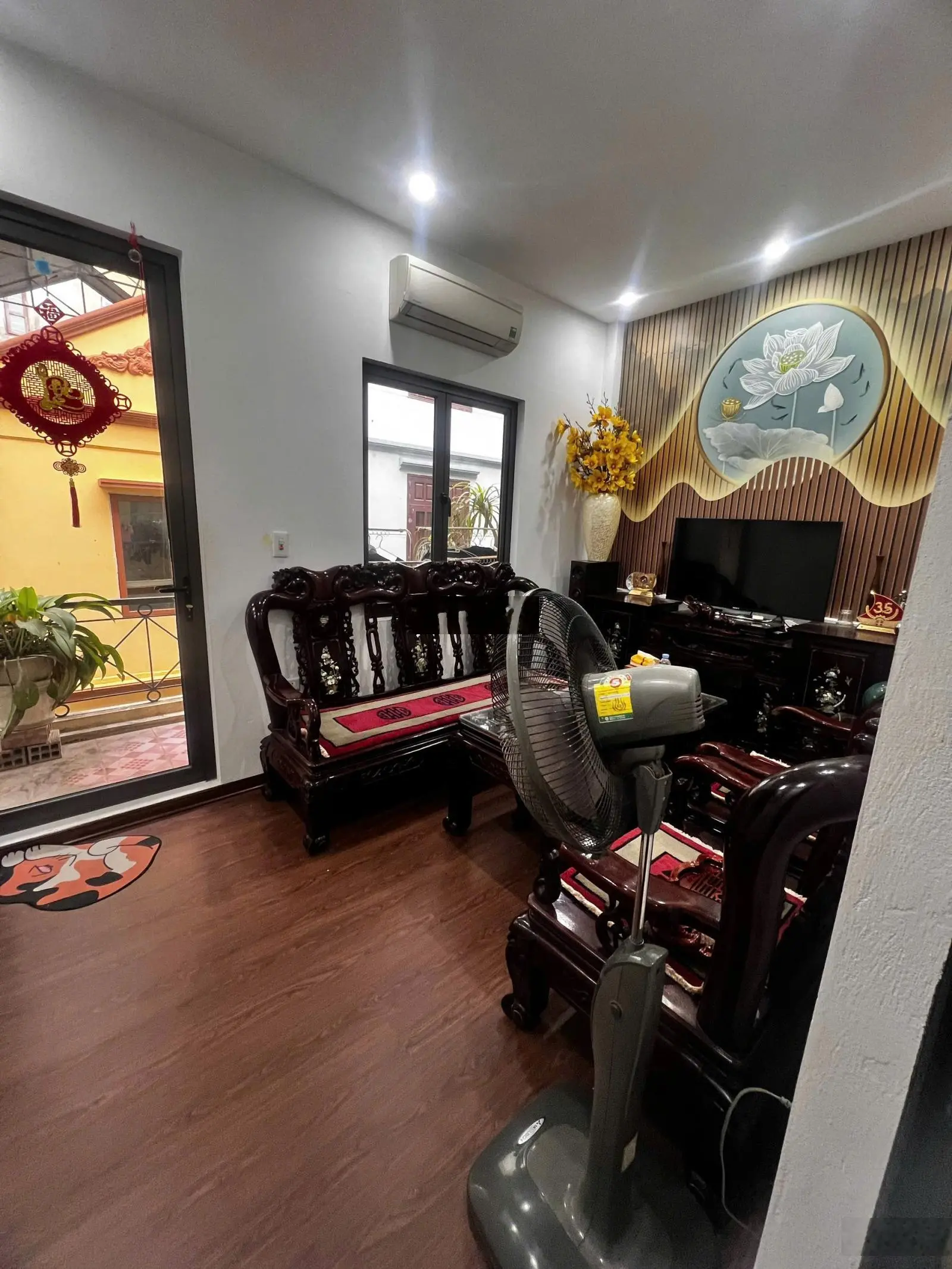 Bán nhà riêng ở ngõ 105 Xuân La, ngay cạnh Kosmo Tây Hồ