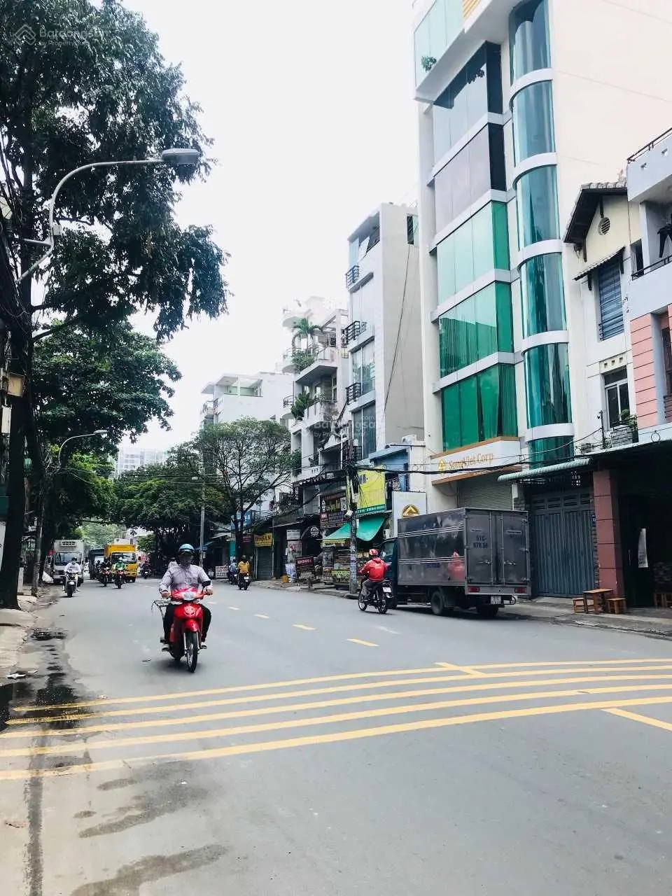 Bán nhà mặt tiền Cư Xá Quận 11, DT: 9 x 18 m, giá 33.5 tỷ