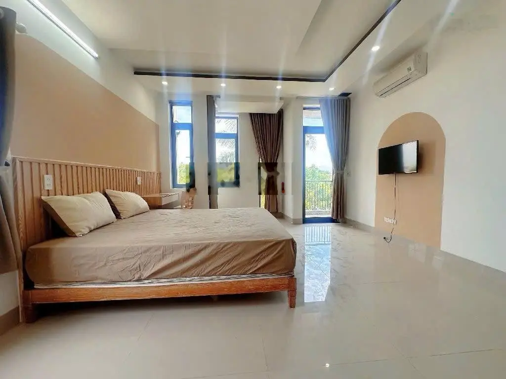 Chỉ 8.X tỷ sở hữu tòa căn hộ 5 tầng + 1 căn nhà gần biển Mỹ Khê. Dòng tiền 50 tr/tháng