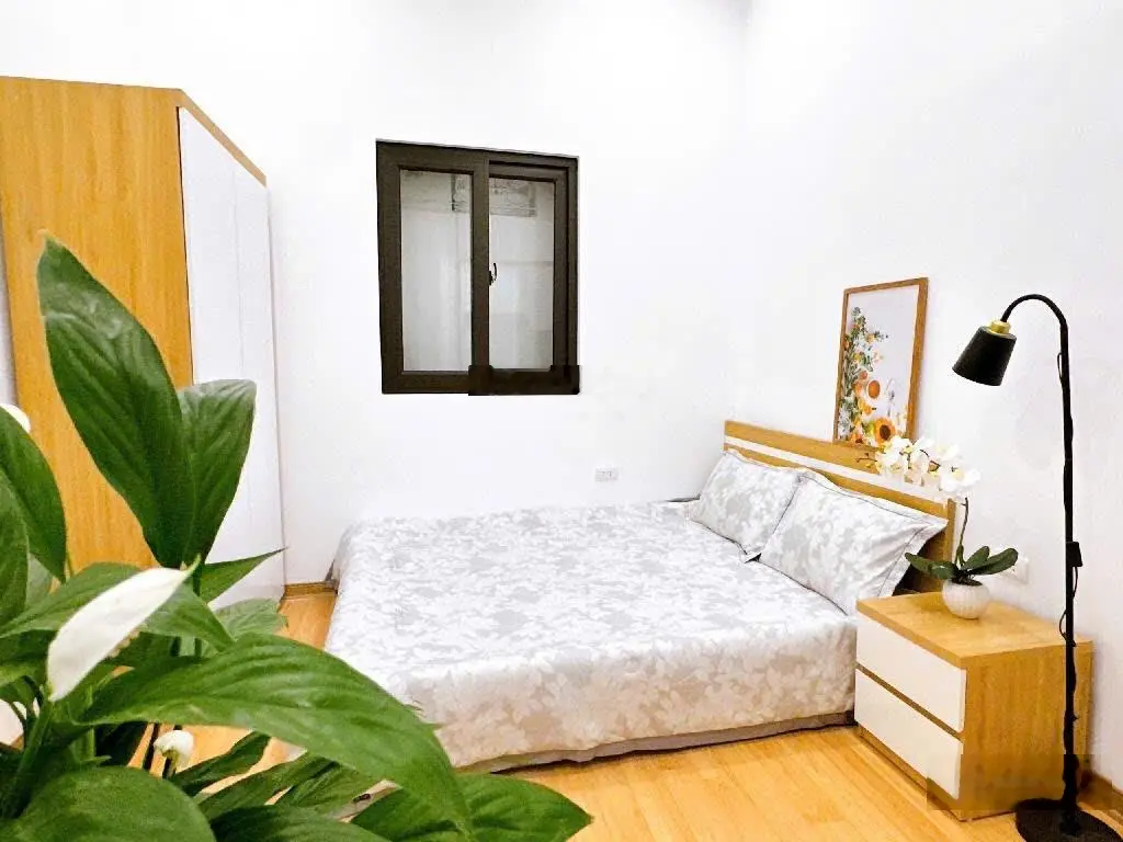 Bán tòa ccmn cao cấp tại quận cầu giấy 40m x5 tầng - 10 phòng khép giá 8 tỷ 650