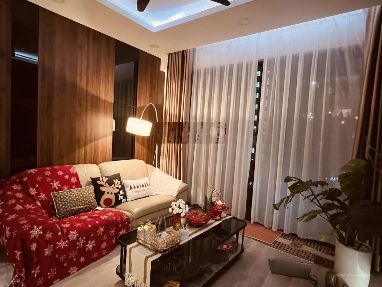 Bán gấp Emerald 3PN - 2WC (104m2) full nội thất, thoáng mát chỉ 4,8 tỷ