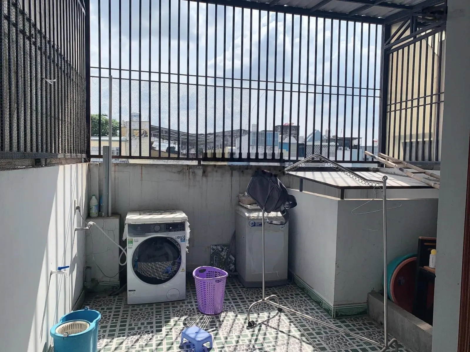 Bán lẹ căn nhà đang ngộp Tân Vĩnh, Q4, diện tích 62m2 giá 2 tỷ 750