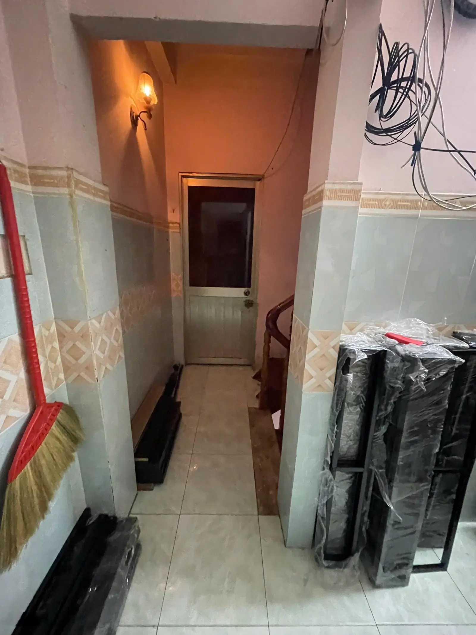 Bán nhà 1T 2L hẻm xe hơi 16 chỗ đường 297, Phước Long B, Q9