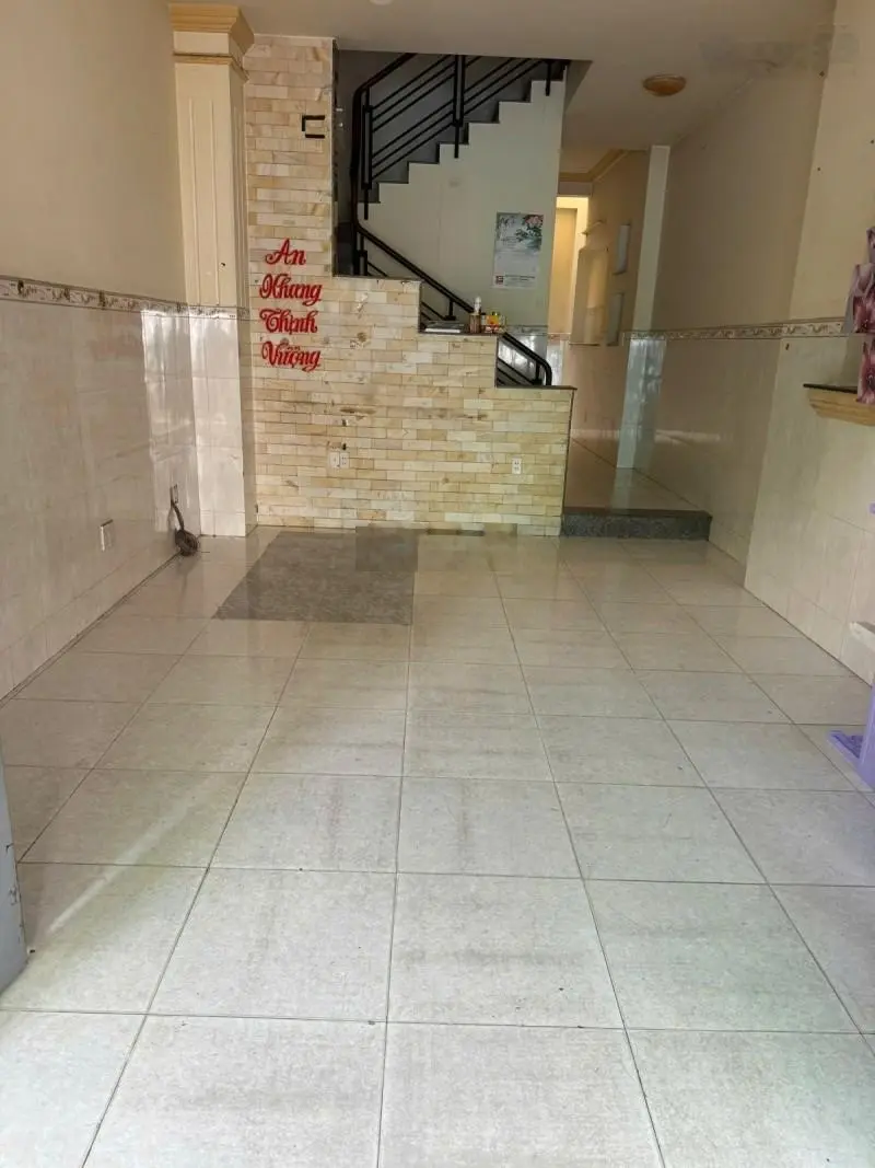 Bán nhà Nơ Trang Long - hẻm xe hơi 7 chỗ - SD 123m2 - dòng tiền 270 triệu/năm