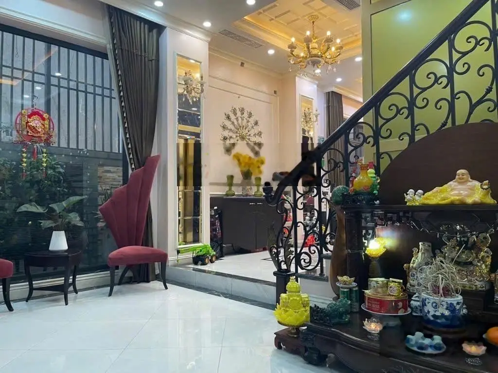 Siêu phẩm đền lừ - 60m2 x 6 tầng full nội thất - ô tô đỗ cổng - ngõ thông kinh doanh