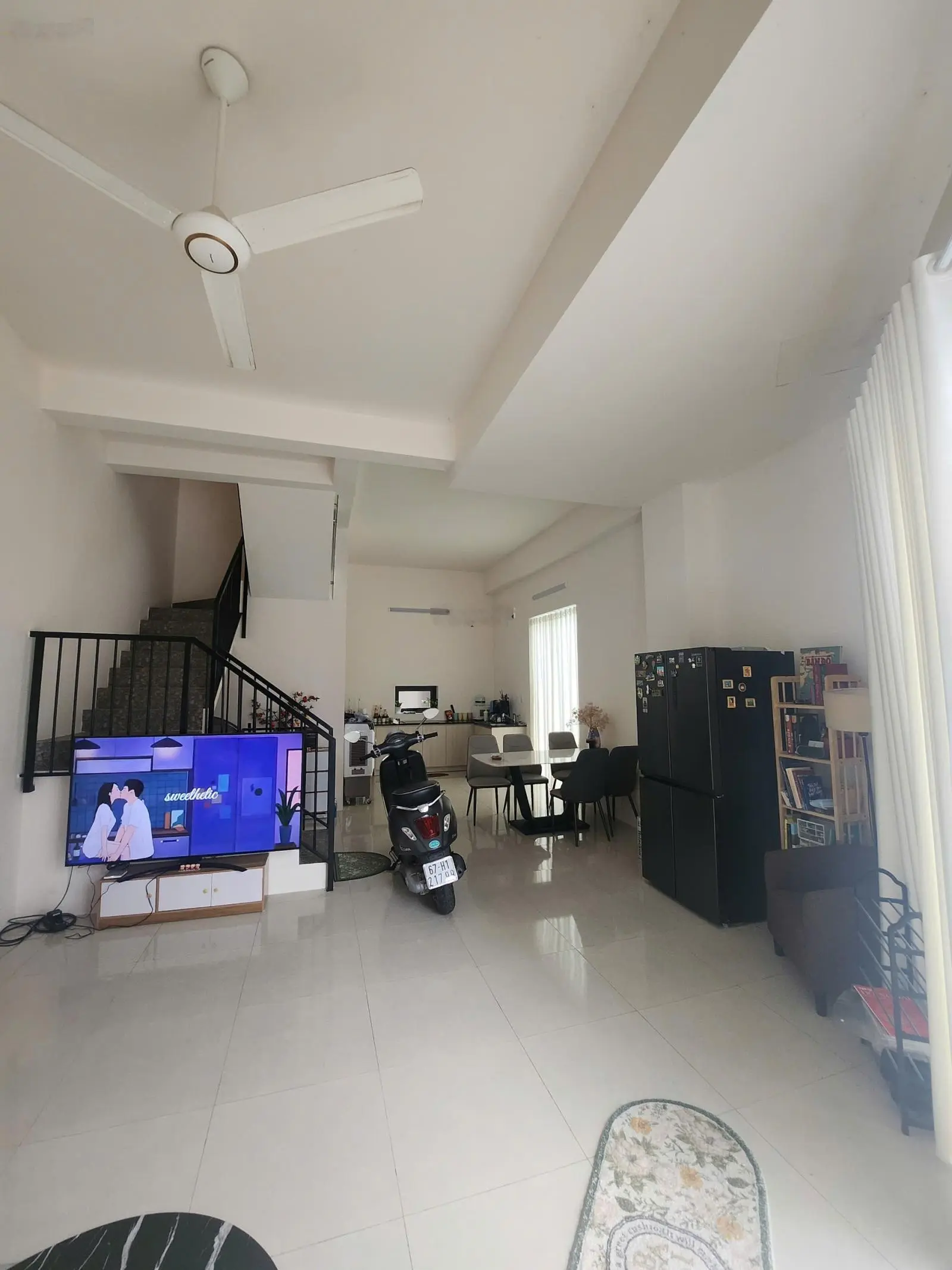 Nhà liền kề ngay góc Tây Sông Hậu GĐ2, 66m2, thuận tiện mua bán