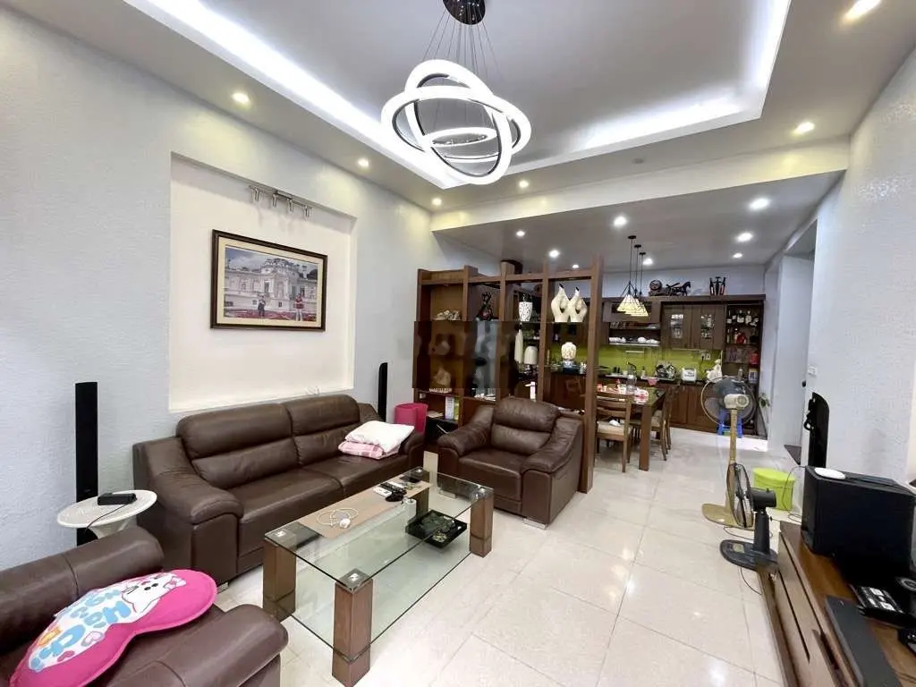 Bán nhà Mễ Trì, ngõ thông Ô Tô - kinh doanh giá chỉ 9.3 tỷ.