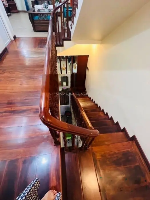 Bán nhà mặt phố Nguyễn Văn Lộc Hà Đông. Vị trí trung tâm, kinh doanh đỉnh cao. 5 tầng 100m2 42,5 tỷ