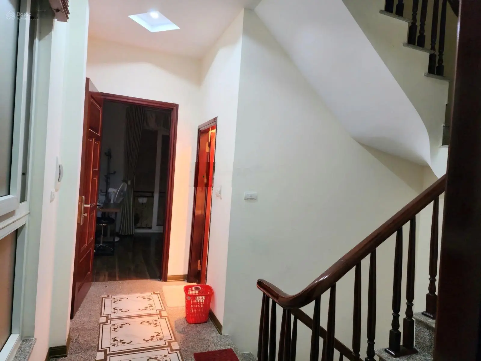 Bán nhà Ngọc Thụy, Khai Sơn, Long Biên, 40m2, 4 tầng, giá 6.4 tỷ, nhà đẹp, an sinh tuyệt vời