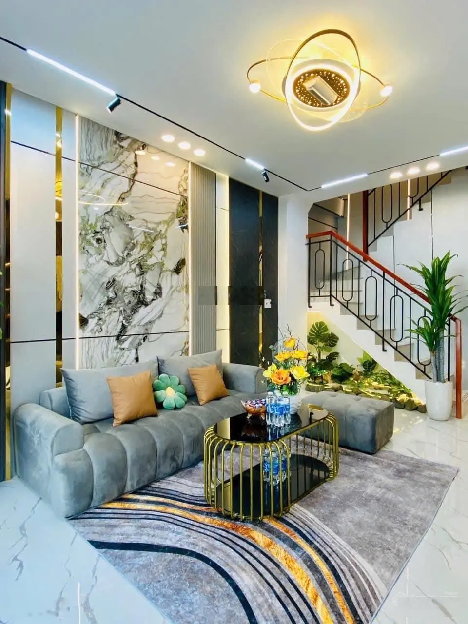 Chủ kẹt tiền cần bán nhà Nguyễn Tri Phương Quận 10. Giá 4tỷ2, Diện tích 47,6m2