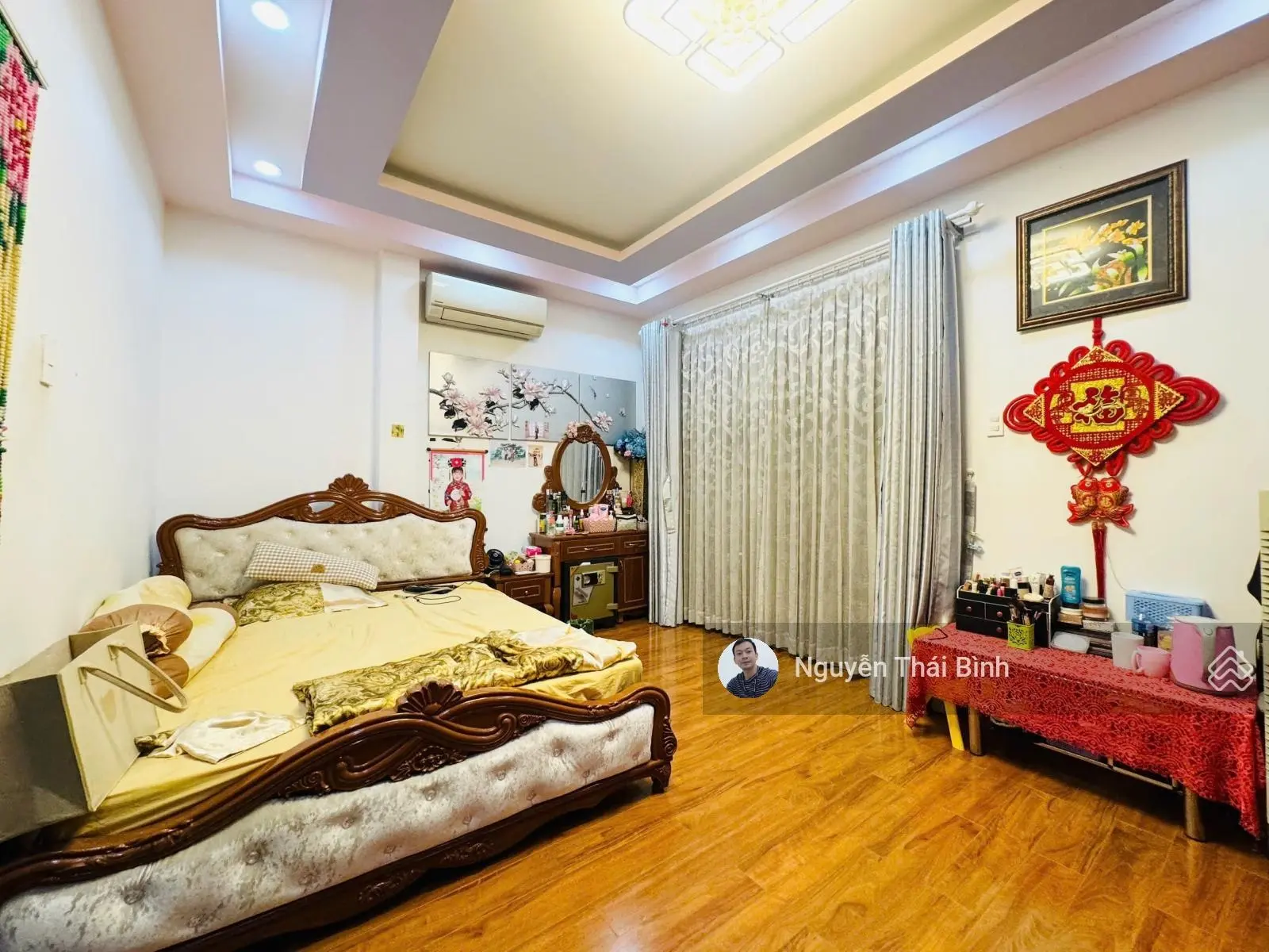 Trung tâm quận 3 - xe hơi 4 chỗ đậu trước nhà - 5 tầng btct mới ở ngay nhỉnh 5 tỷ ( nợ bank)