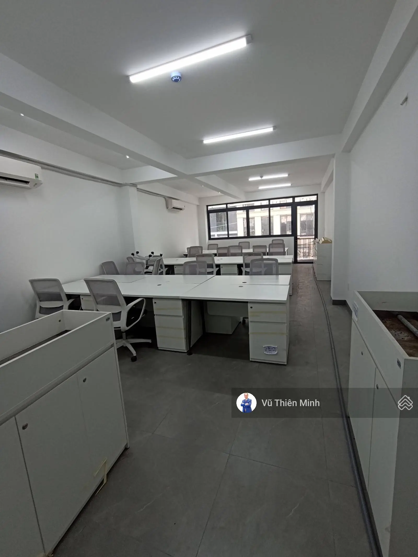 TOWER MẶT TIỀN Trương Quốc Dung,PN 6x23m, Hầm + 5 tầng + thang máy, 6 phòng+7WC. Chỉ 35 tỷ.