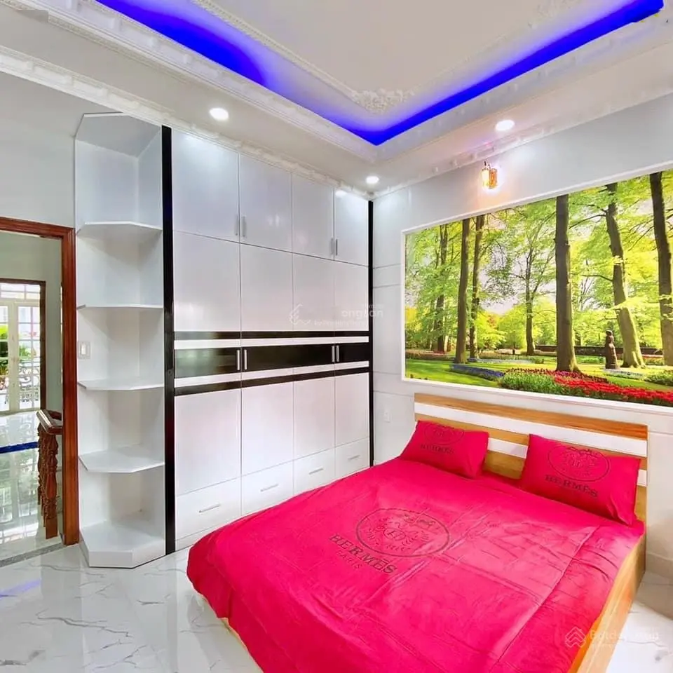Cần bán gấp nhà HXH Sương Nguyệt Ánh, Q1, hẻm rộng, Sổ riêng, Giá 4tỷ5/căn 64m2. LH 0336 556 ***