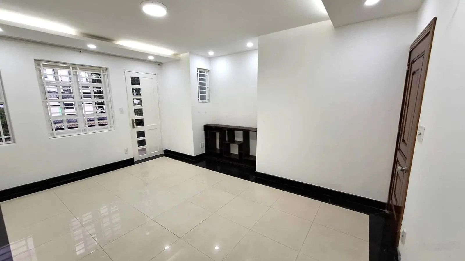 Cần bán biệt thự sang trọng 6x18m, 4 tầng, P4 Quận 8