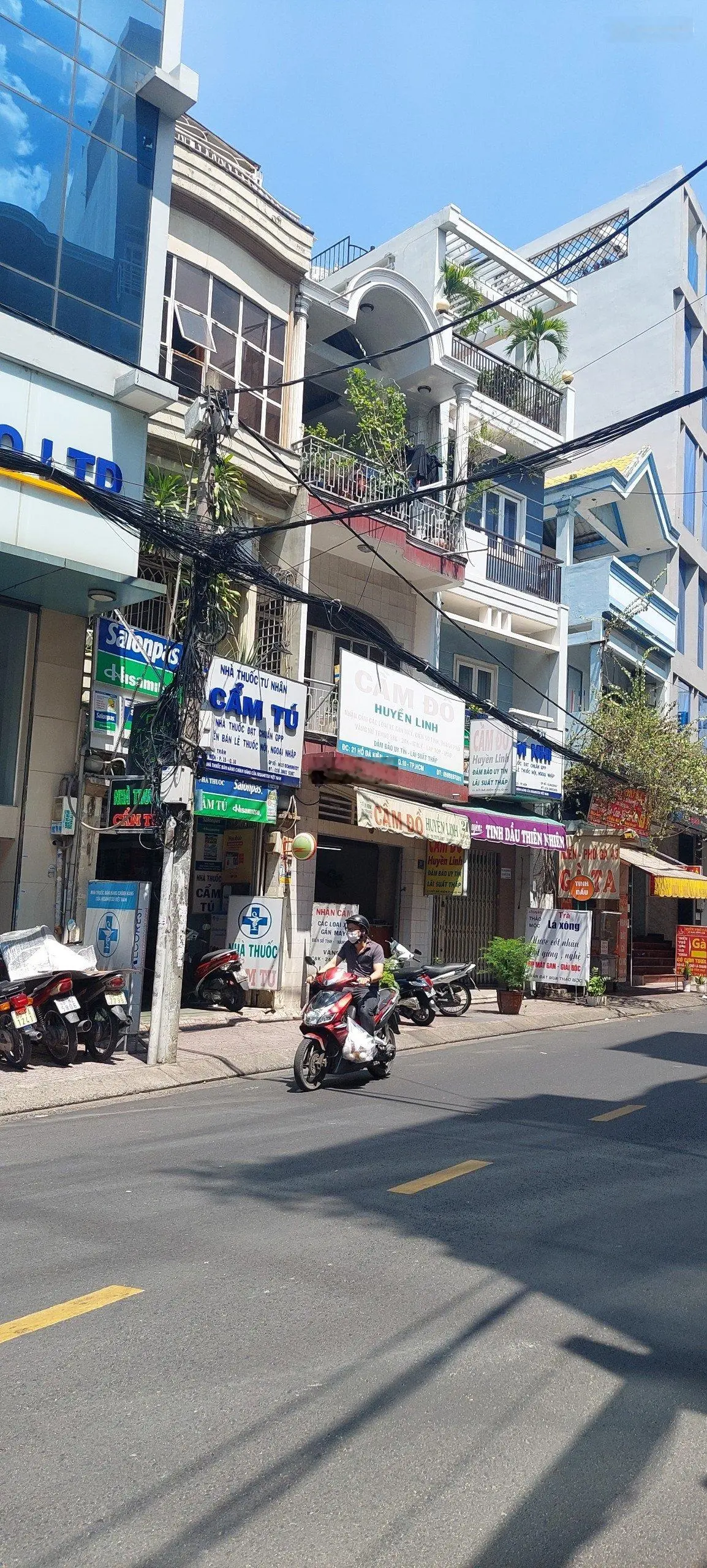 Chính chủ cần bán nhà MT Nguyễn Tiểu La, P.5, Q.10 - 149m^2 đất - 2 lầu - Có lề lớn - Giá chỉ 52T