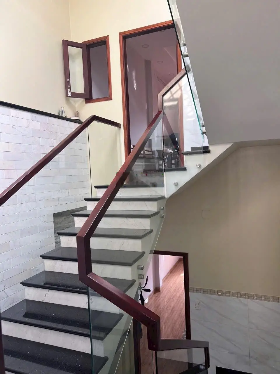 Nhà Trường Chinh, TTN, DT: 4x26, trệt 3