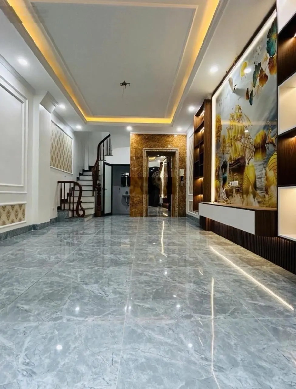 Bán nhà mới đẹp - phố Lò Đúc - 68 m2 - 6 tầng - thang máy - 2 mặt phố - ô tô vào nhà - kinh doanh