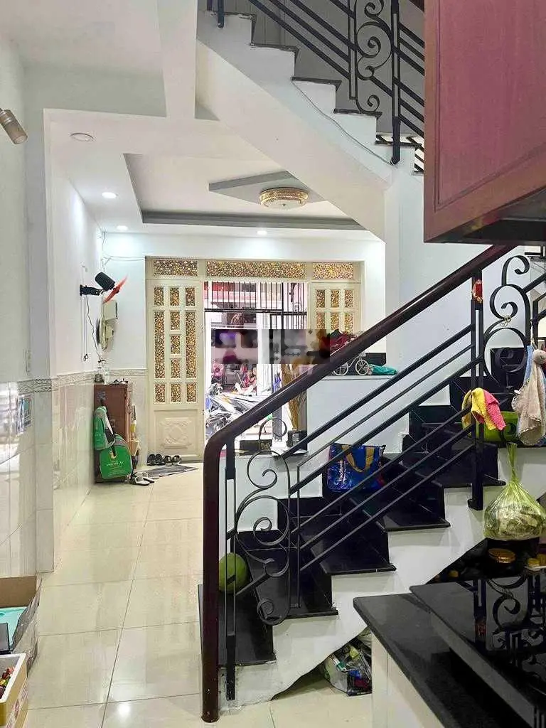 Đi định cư nước ngoài cần bán gấp,căn nhà 80m2 đường Âu Dương Lân Quận 8 giá 1 tỷ 9 LH 0938 192 ***