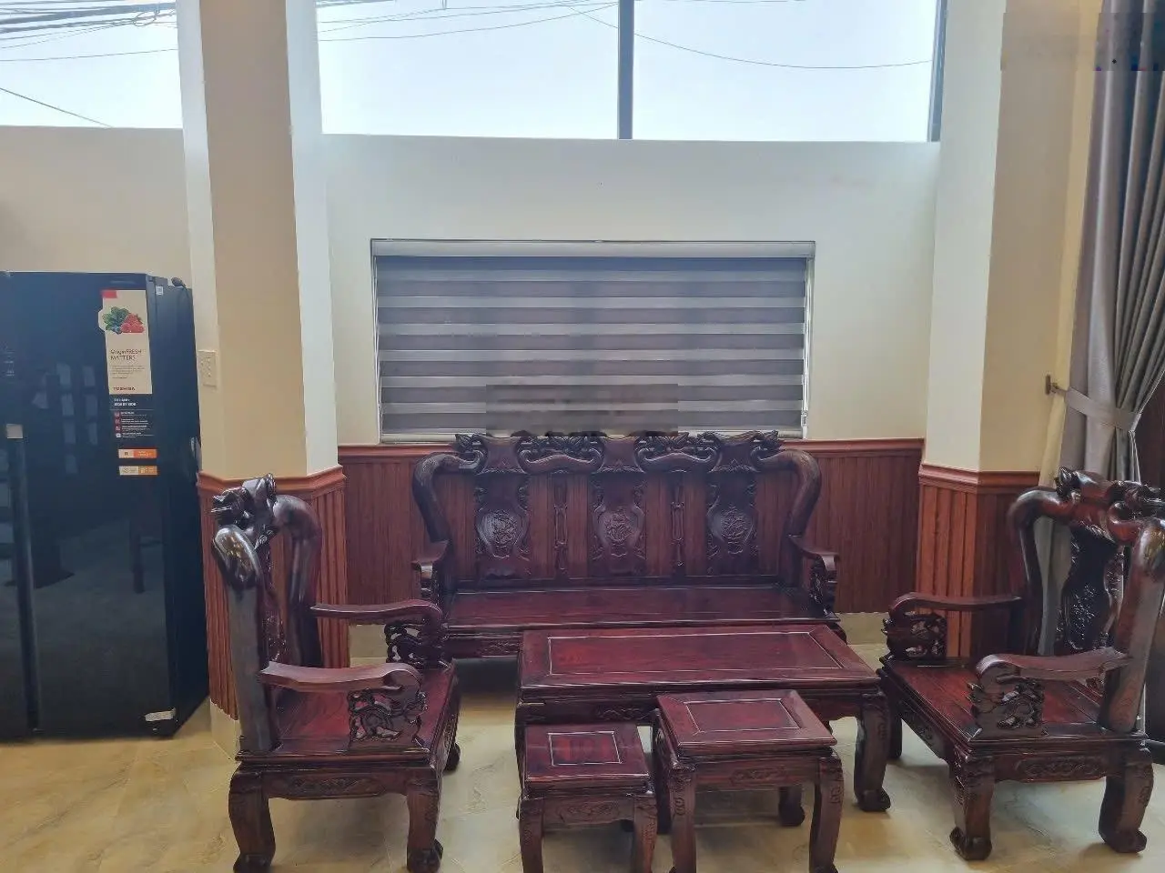 Căn gốc full nội thất gỗ tự nhiên trung tâm thị trấn