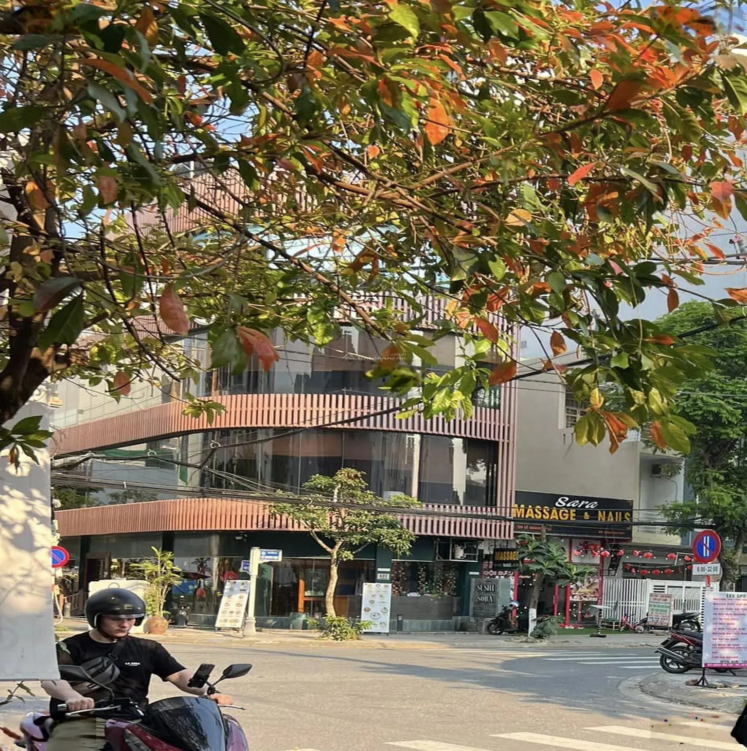 Bán căn góc 2 tầng mặt tiền Lê Quang Đạo & Phan Tôn, vị trí độc tôn rất hiếm khu phố tây - giá 32tỷ