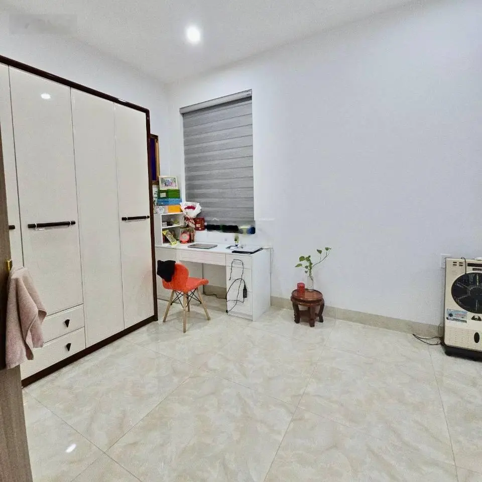 Bán nhà 4 tầng mặt tiền Hoàng Dư Khương, Khuê Trung, Cẩm Lệ, Đà Nẵng