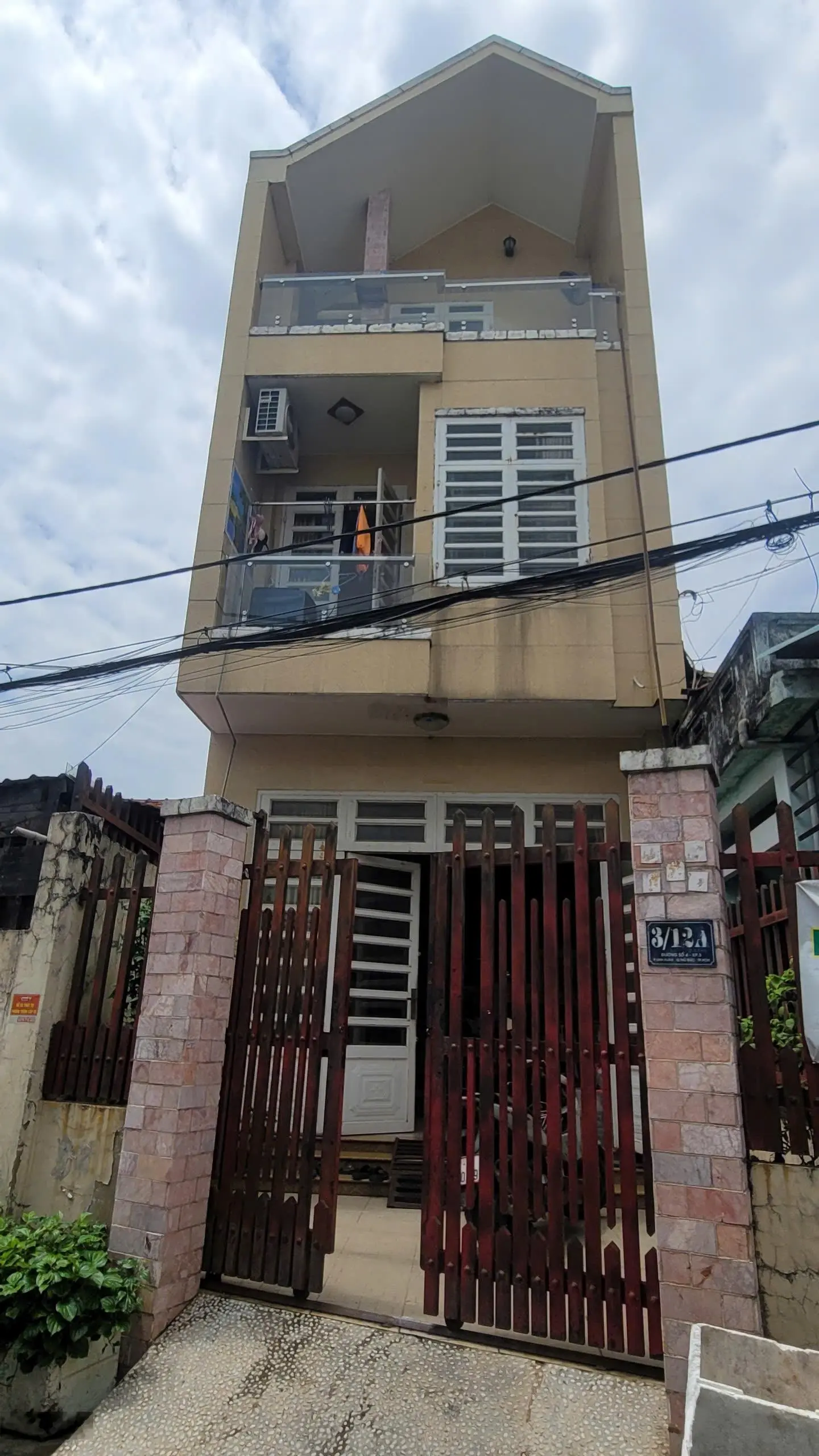 Bán nhà phố 1 trệt 2 lầu đường số 4, Linh Xuân TP.Thủ Đức