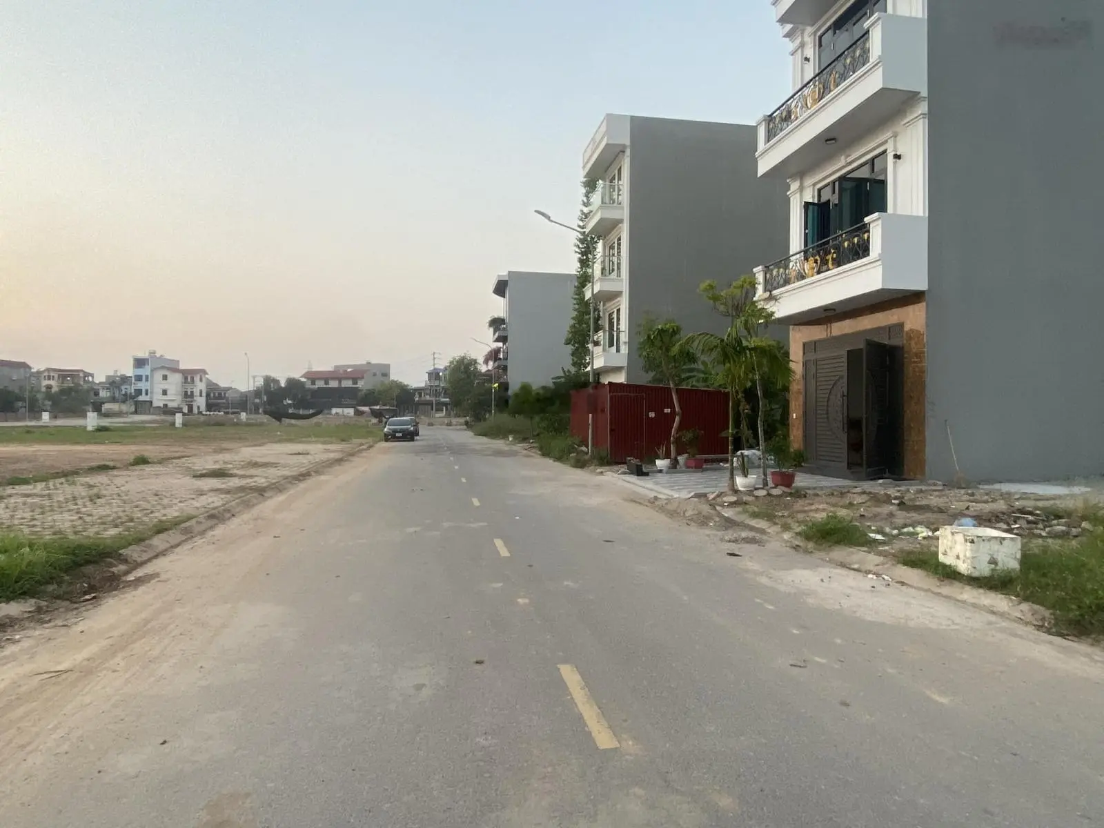 Bán nhanh đất giá 4,1 tỷ, Xã Tân Tiến, Bắc Giang, sau UBND TP, pháp lý sổ đỏ, diện tích 85 m2