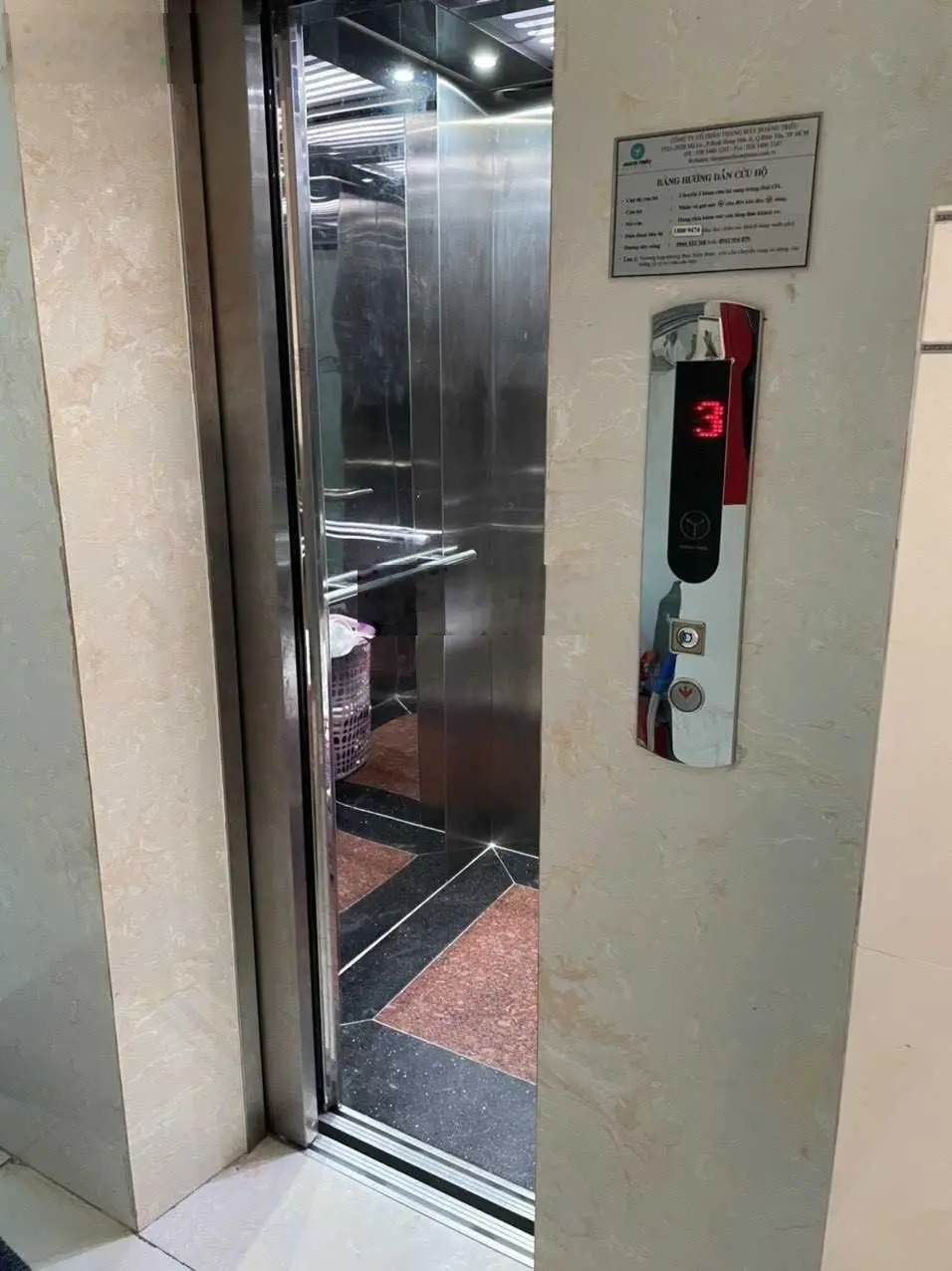 Giảm 4 tỷ! Chính chủ bán khách sạn 5 tầng mặt tiền đường 494 - Lê Văn Việt - P. TNP A - Tp. Thủ Đức