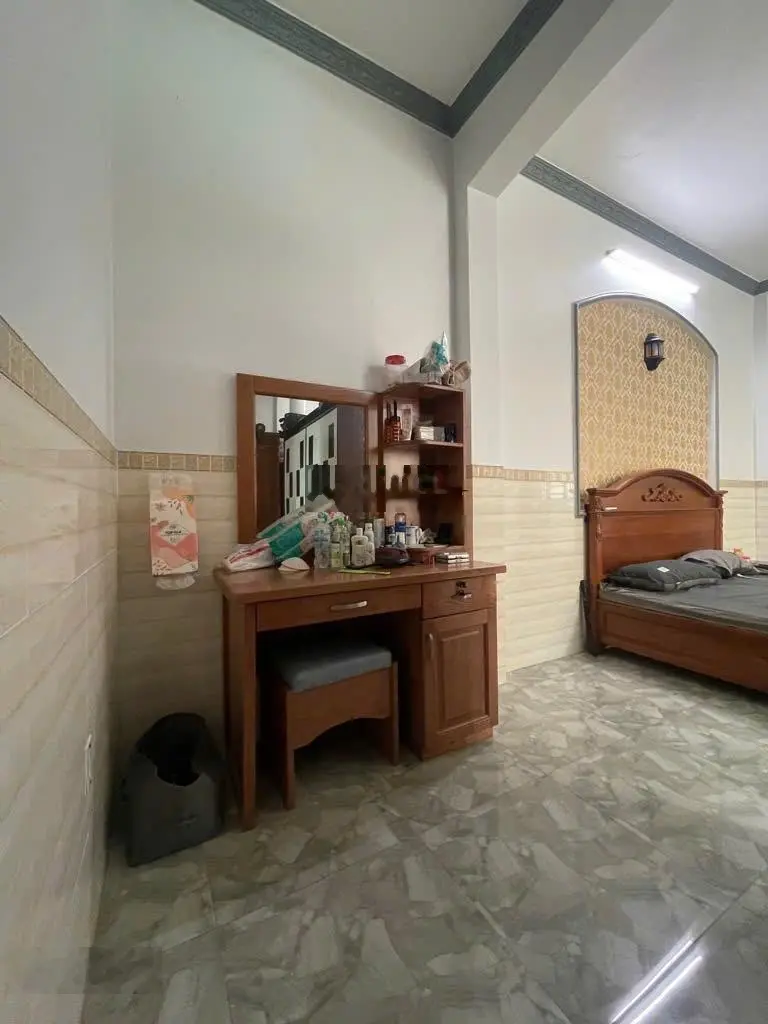 8,5 tỷ, MT đường 10m, KDC Tân Quy Đông, 4 tầng, ngang 4.15*16.5m, Tân Phong, Quận 7