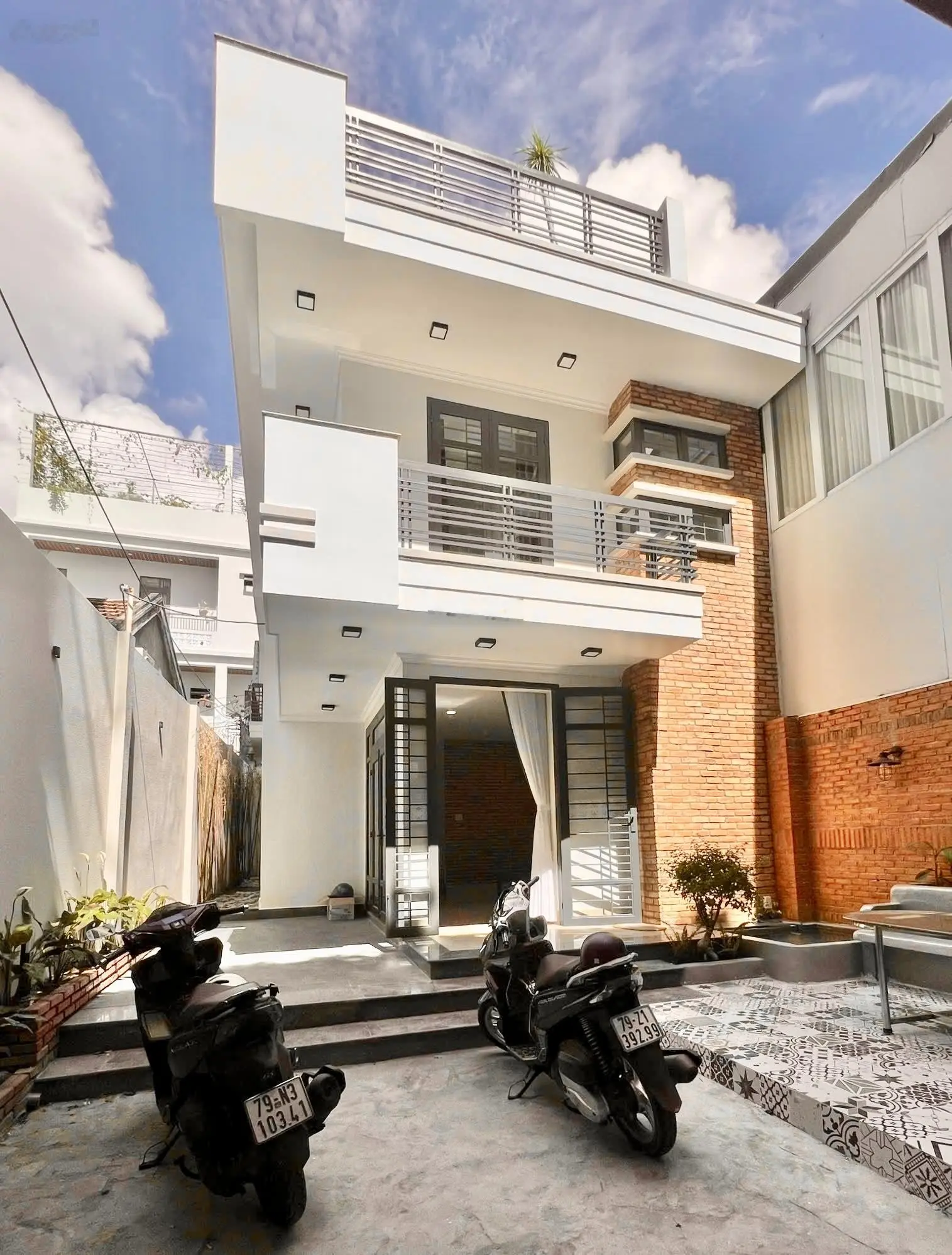 Bá.n nhà 3 tầng đường Củ Chi, P. Vĩnh Hải, Nha Trang.
