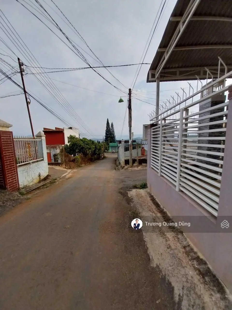 BÁN NHÀ ĐẸP 2 MẶT TIỀN TẠI TRUNG TÂM TT DI LINH, CÁCH QL20 30M, 276M2