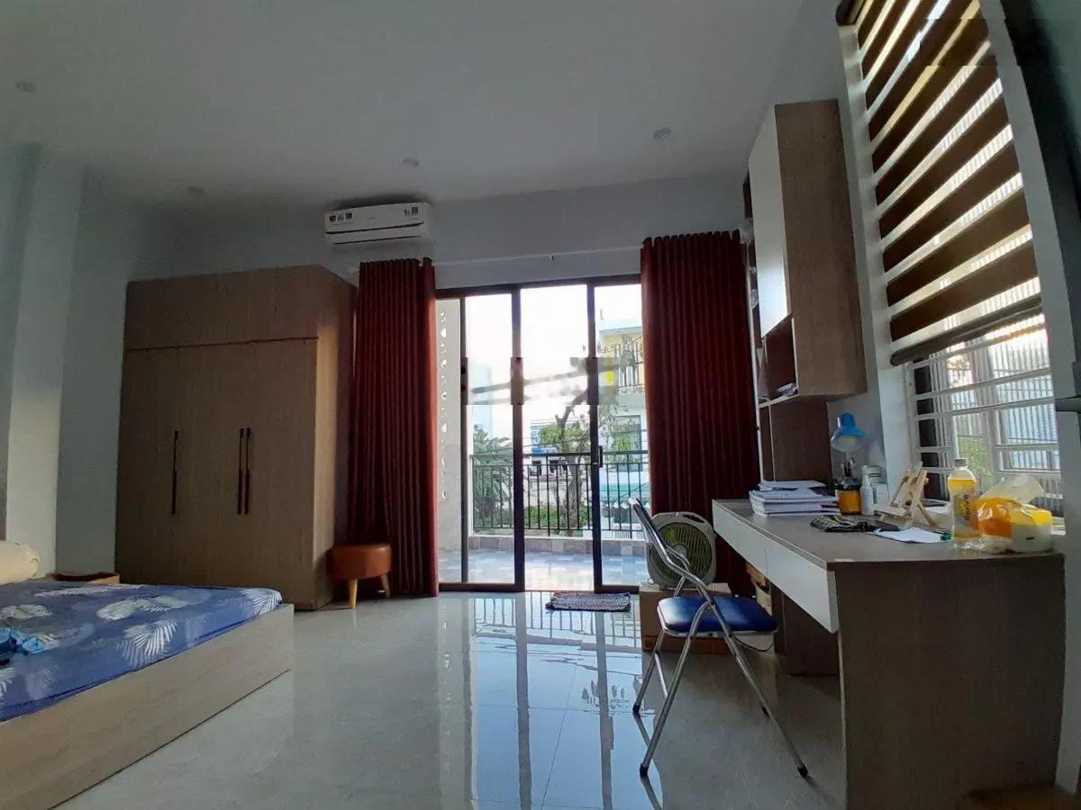 Nhà 3 tầng, đường Quách Thị Trang, kẹp vệt cây xanh, tiện KD, 6.1 tỷ