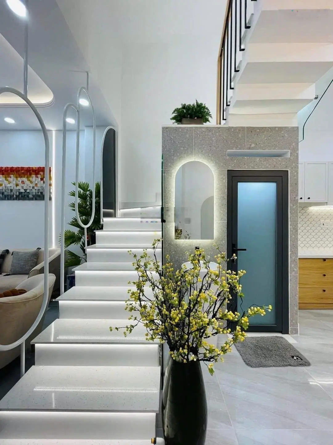 Bán nhà 2 tầng 31m2 chỉ 1tỷ850 Cao Thắng, P12, Q10. Gần BV Bình Dân, chợ Hồ Thị Kỹ. Sẵn sổ, hẻm 6m.