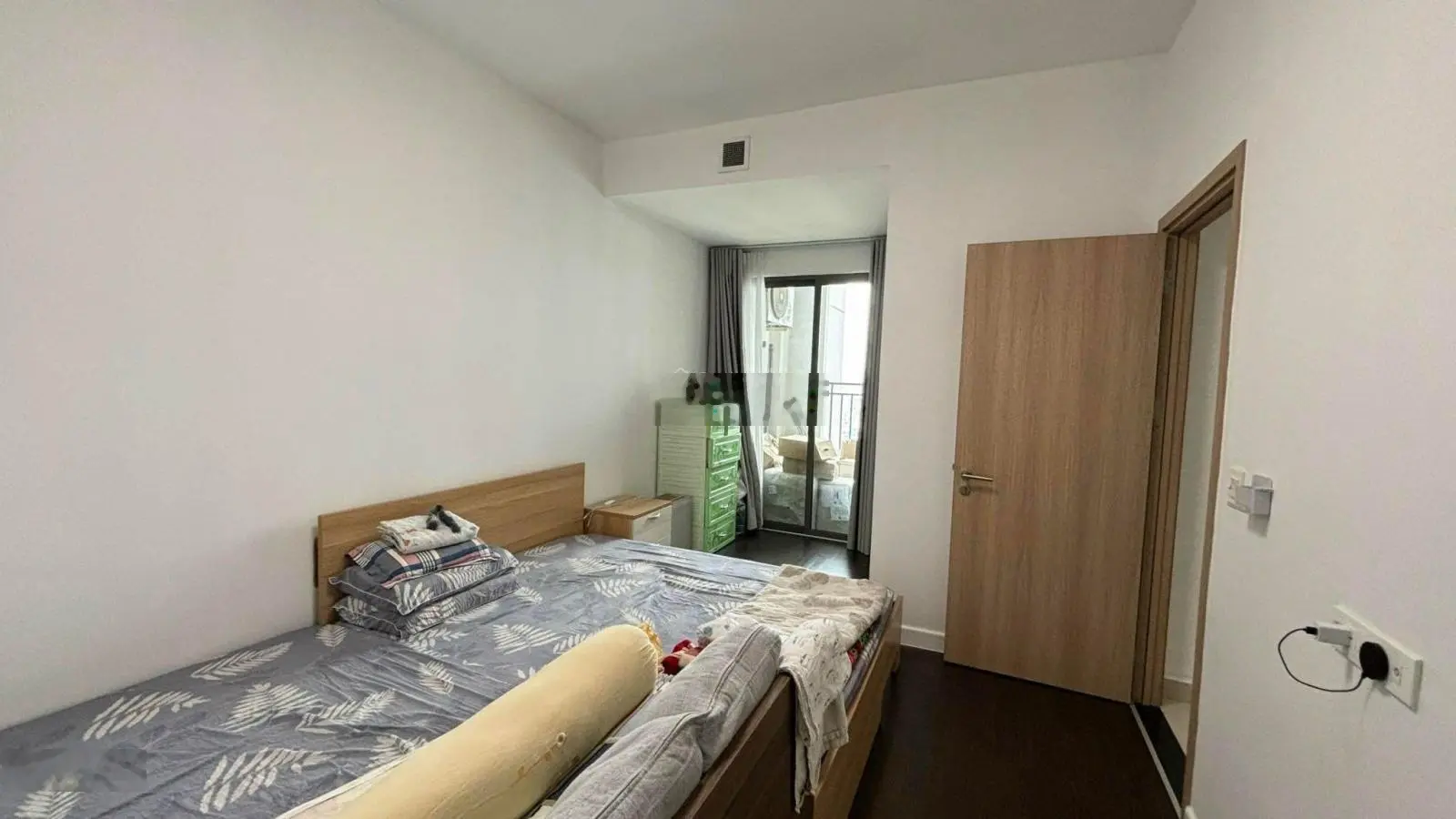 Bán căn hộ Newton Residence, 2PN, 75m2, nội thất, tầng 17, ban công Đông Nam giá: 5 Tỷ 1 TL