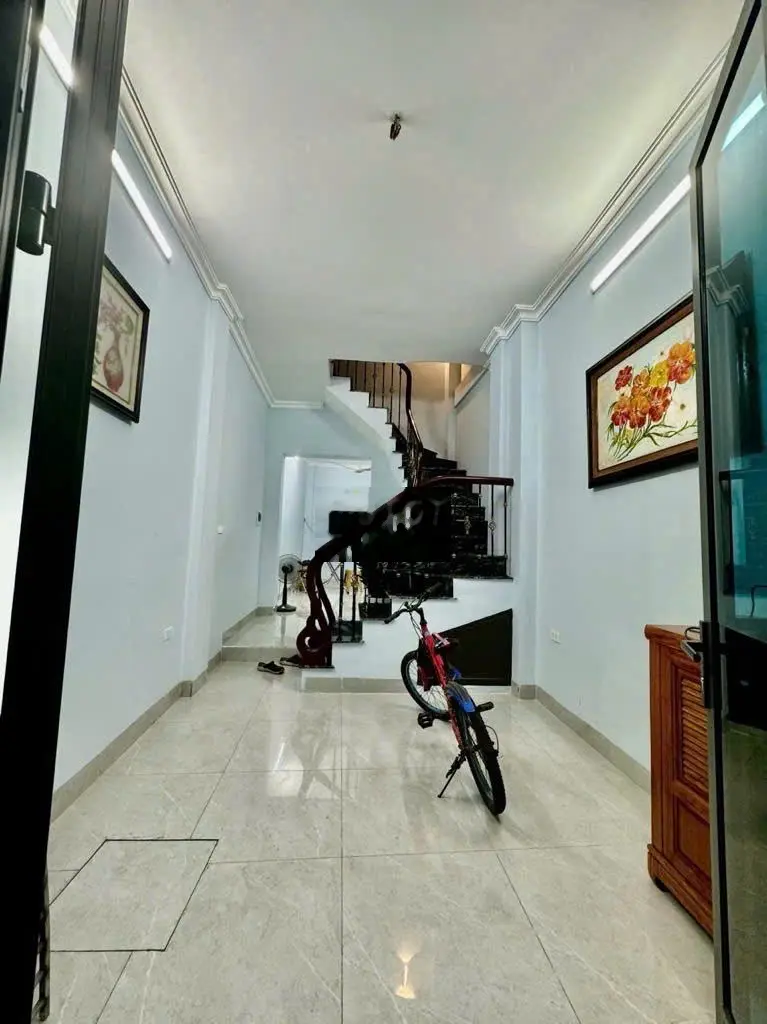 Bán nhà nghĩa dũng, khu phân lô cán bộ, nhà đẹp ở ngay 35m 4 tầng.