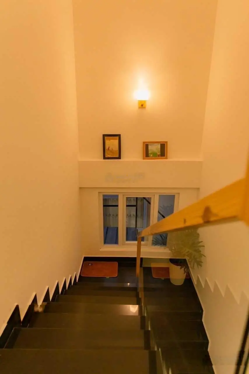Villa 3 tầng sân vườn Mai Anh Đào, P8, hẻm ô tô, 12x17m, giá 12.5 tỷ TL