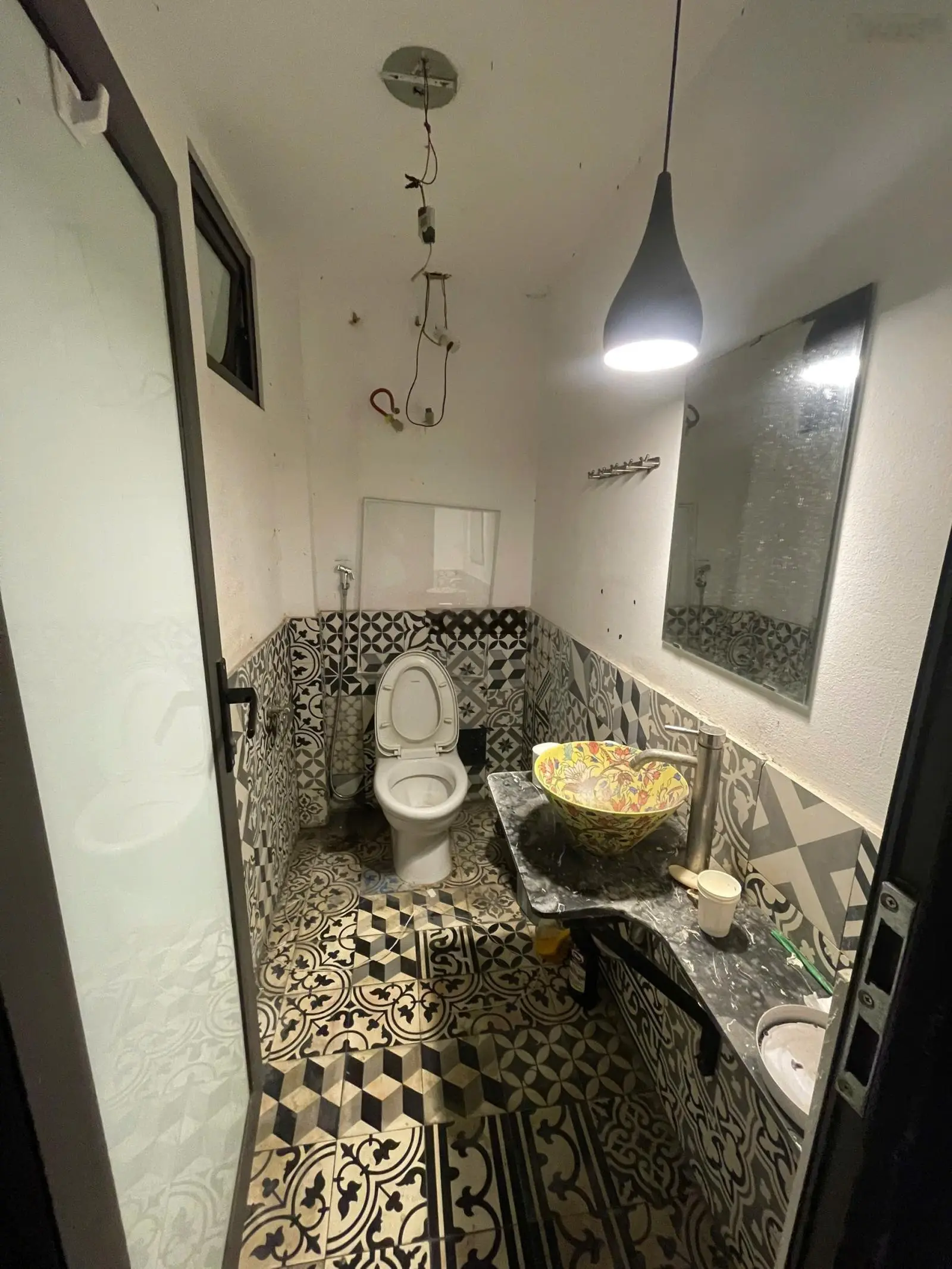 NHÀ HIẾM ! ĐẦU NGÕ 118 ĐÀO TẤN dt= 43m2, mt=3,4m, dài 12,7m đường trước nhà 4m, ô tô đỗ cửa !