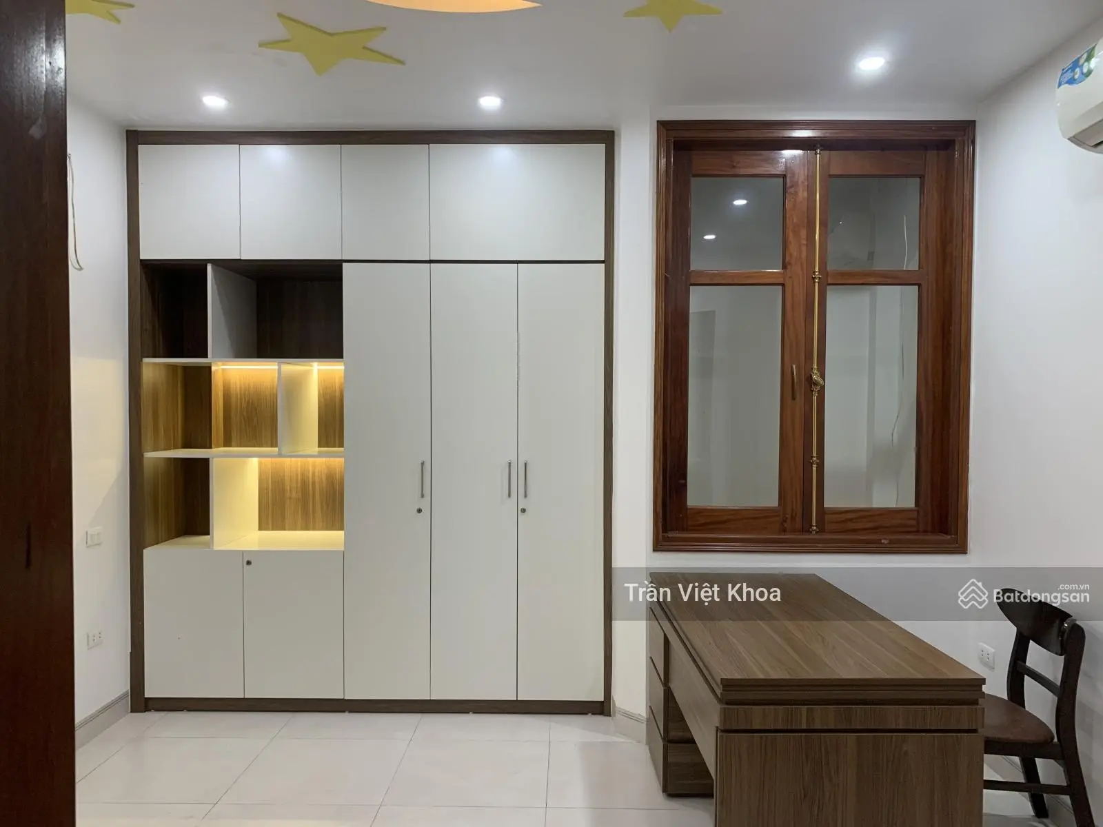 Bán nhà 5 tầng lô góc cực đẹp - kinh doanh đỉnh - ô tô tránh - Cầu Đơ, Hà Đông - 9.3 tỷ