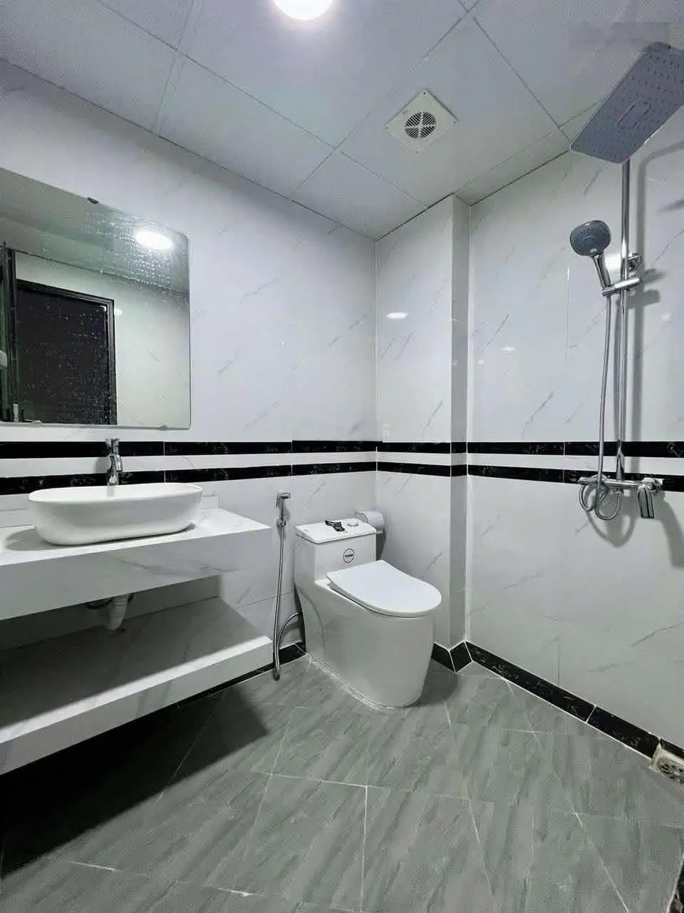 Bán nhà- đại mỗ- ngõ ô tô- 33 m 2- 5 tầng -mt 6m xây mới - ful nội thất- dân trí cao- tiện ích ngập