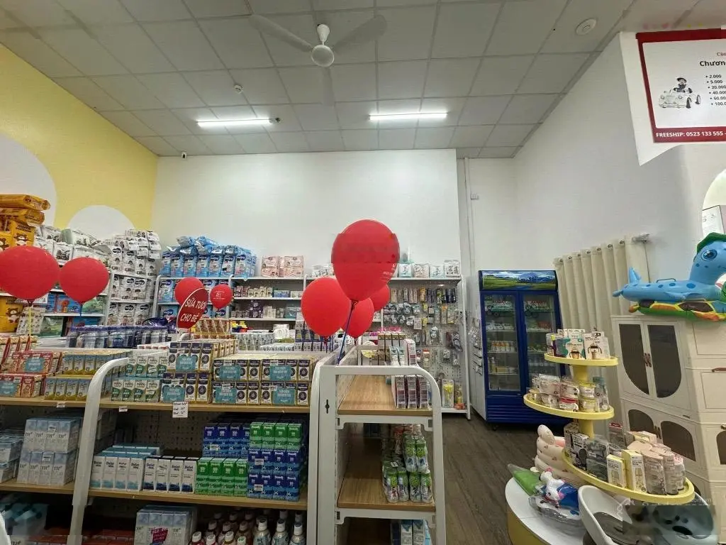 Bán Shophouse khối đế 2 tầng Vinhomes Gardenia Hàm Nghi 221m2, mặt tiền 10m ,vỉa hè kd đỉnh