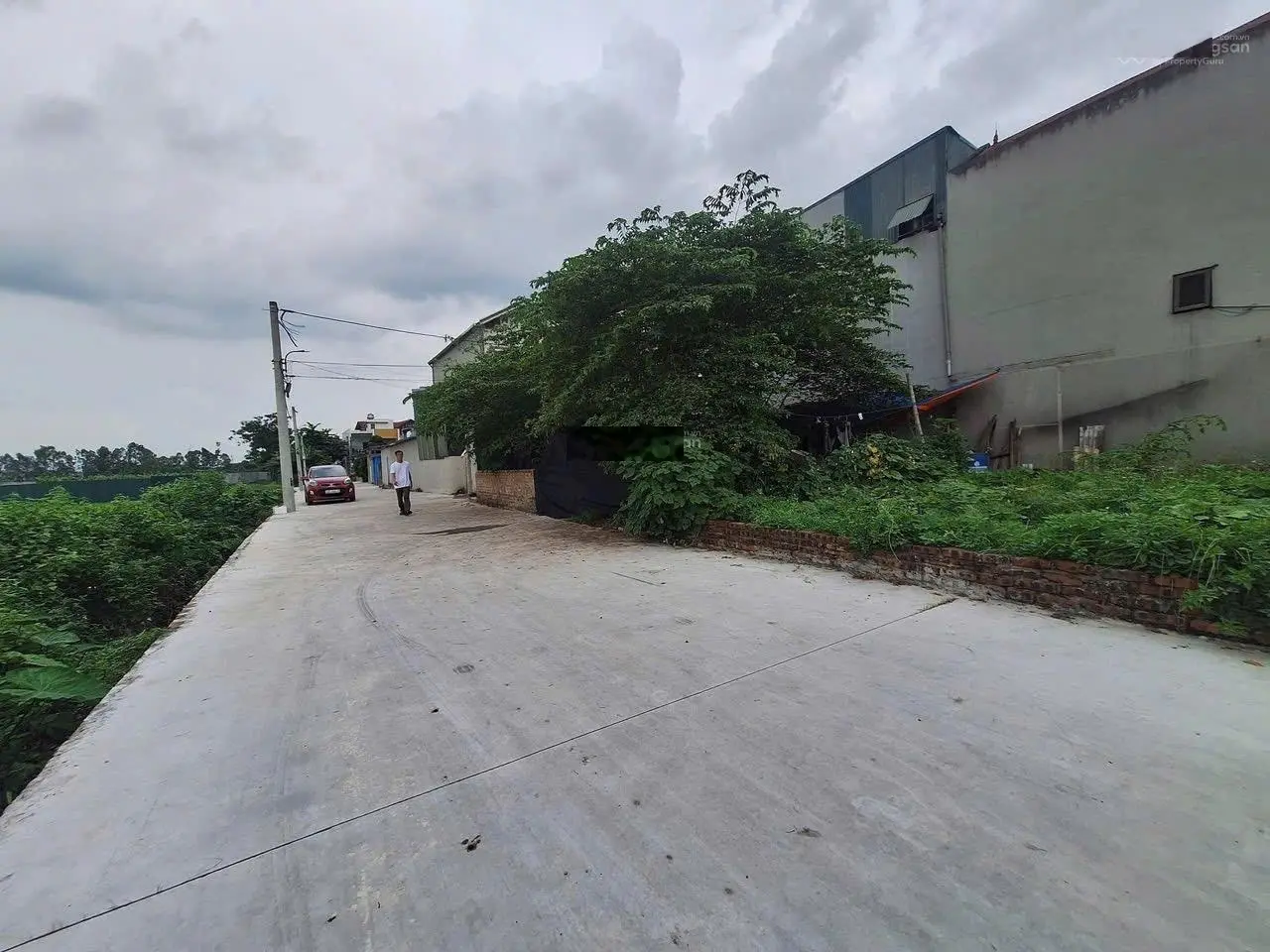 Bán 48m2 đất đẹp bìa làng Nguyên Khê, Đông Anh, ngõ ô tô tránh thoải mái, chỉ hơn 3 tỷ.