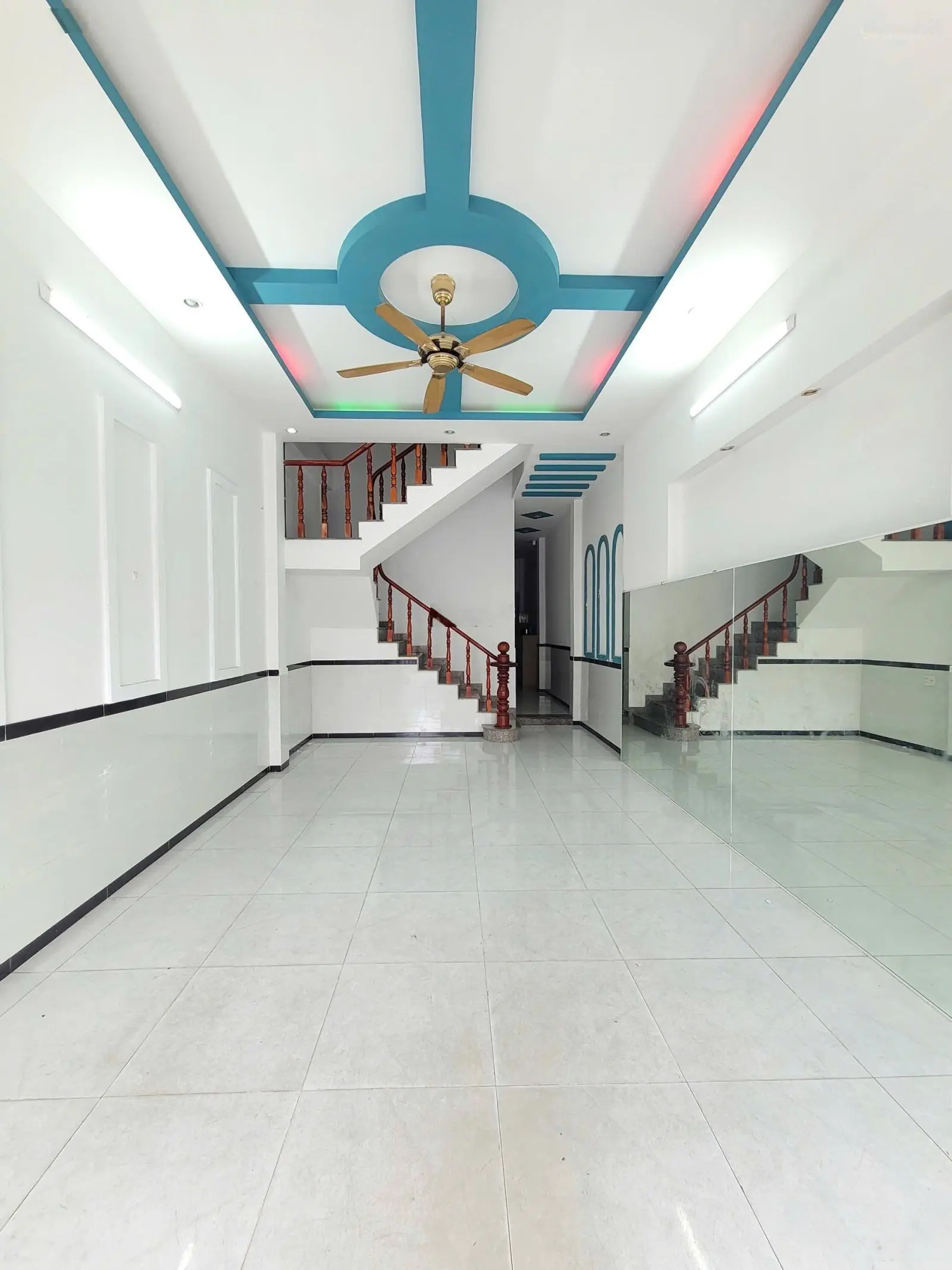 Nhà 1 trệt 1 lầu 74,8m2 3 tỷ TL cách chợ Tân Long 200m P. Tân Đông Hiệp