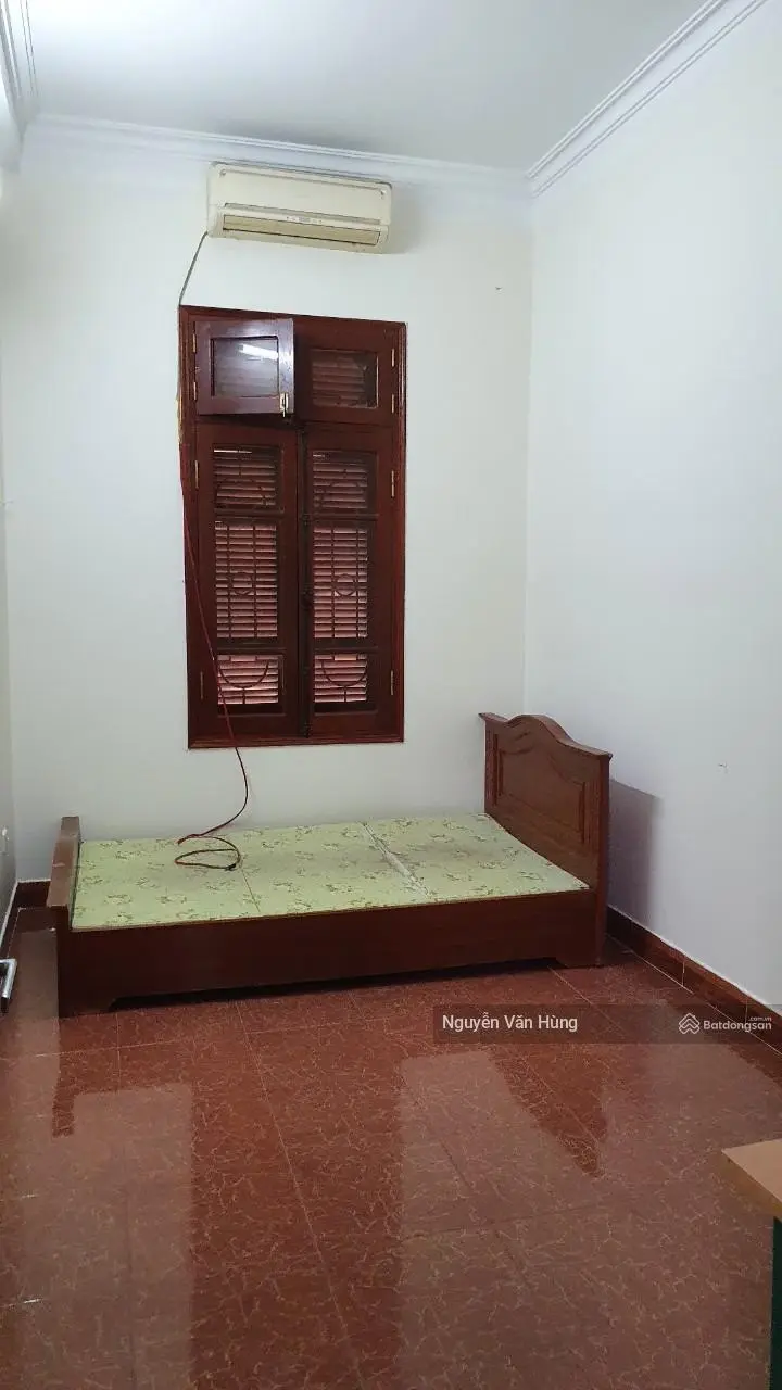 Nhỉnh 12 tỷ có nhà Văn Quán 3 tầng ngõ ngắn, khu cán bộ, ô tô lùi tận cửa, đỗ cách 10m, nở hậu