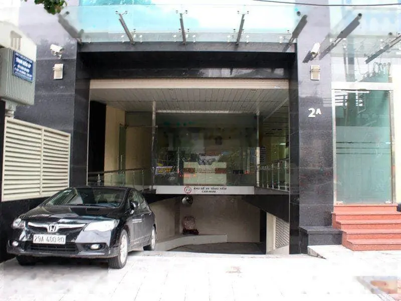 Bán nhà mặt phố Đại Cồ Việt, Hai Bà Trưng, diện tích 525m2, giá chưa đến 500 tỷ, liên hệ 0985 590 ***