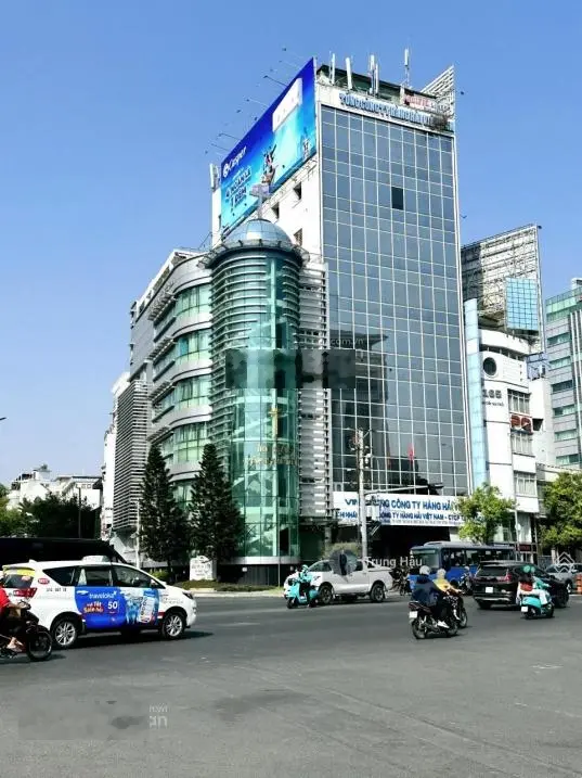 Chia tài sản tòa nhà 2MT đường Cộng Hòa ngay Etown, P. 12, Q. Tân Bình. DT: 8.1x30m, 6 lầu