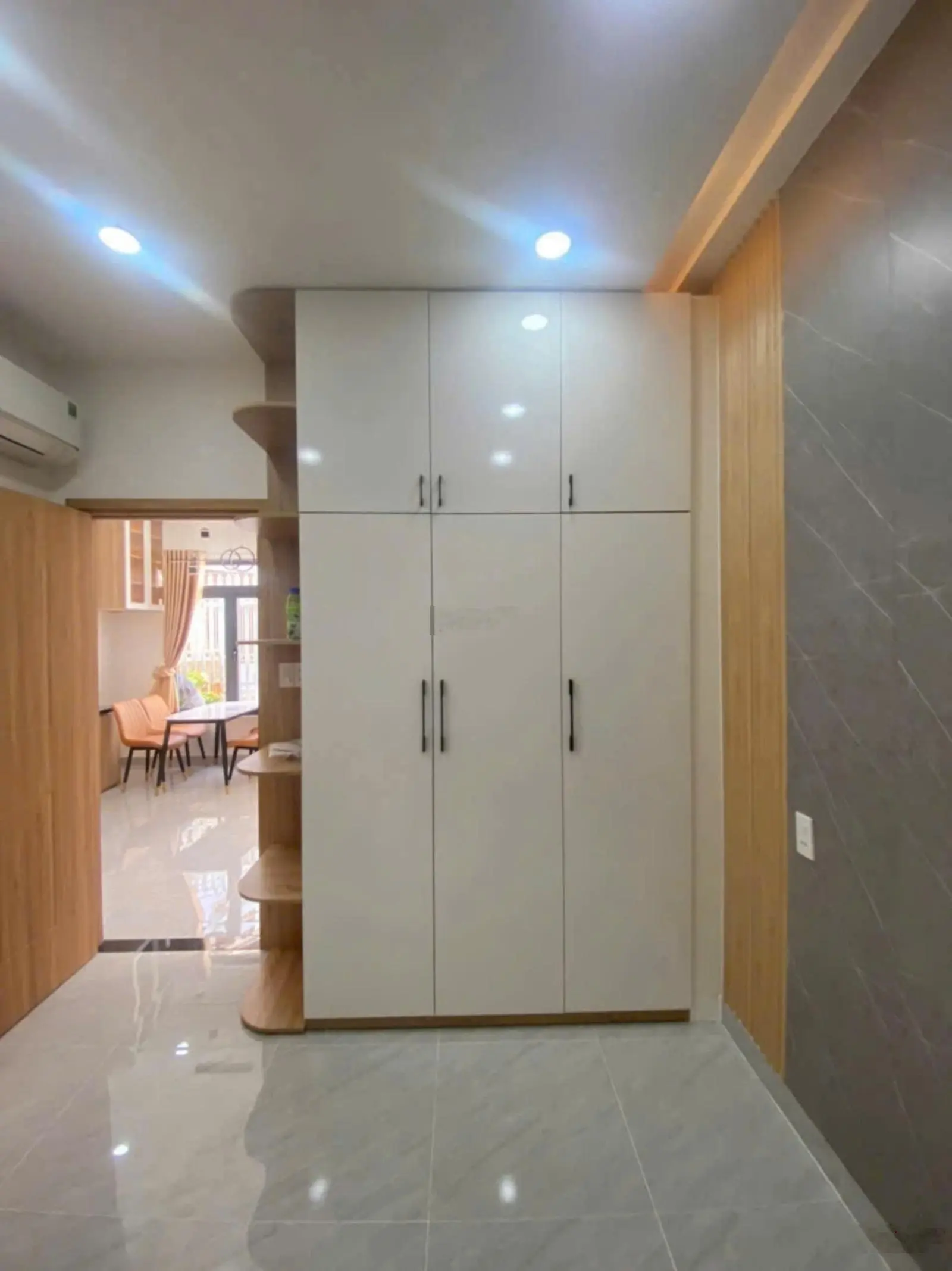 Bán nhà căn góc HXH Phan Văn Trị, P12 Bình Thạnh, DTCN 43m2, 5,5x9m, 3PN, full nội thất chỉ 5,75 tỷ