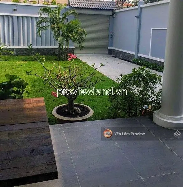 Bán biệt thự Thảo Điền, đường 64, DT 360m2, nhà đẹp, 2 tầng, ngay trung tâm