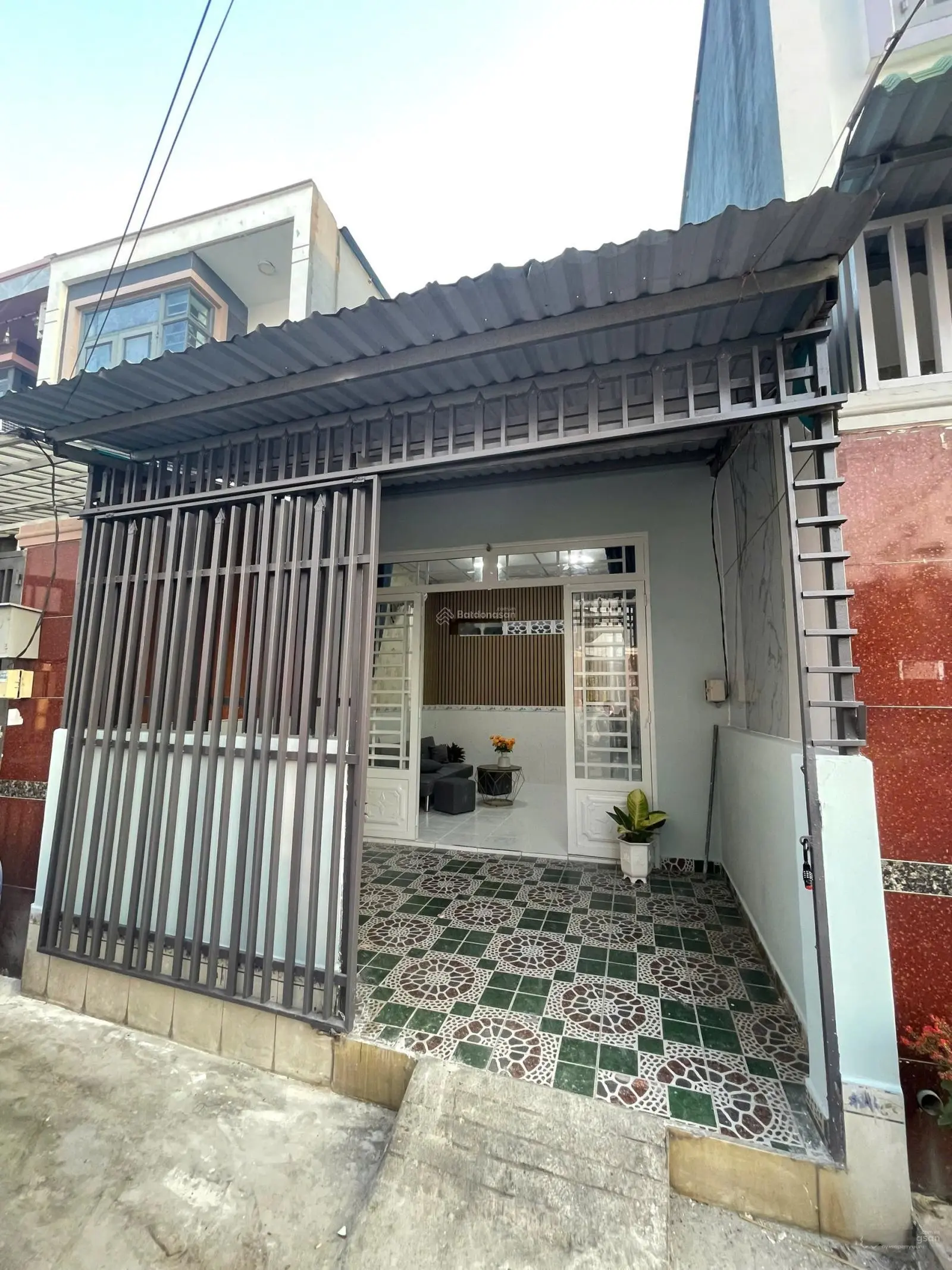 Bán nhà riêng tại thị trấn Hóc Môn, 60m2 (4mx15m), 570tr, sang tên trước lễ 30/4 thương lượng mạnh
