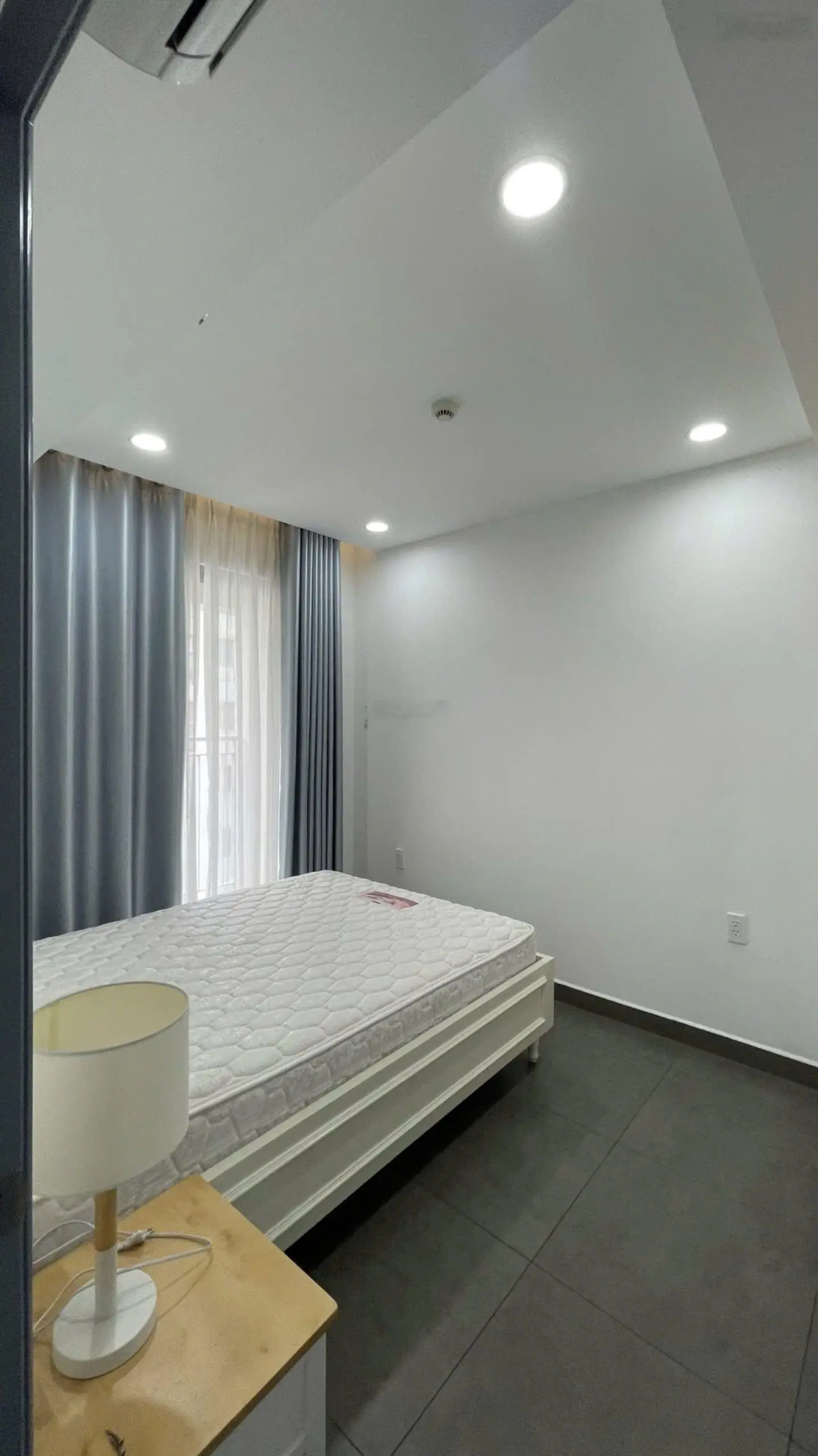Bán căn hộ chung cư Scenic Valley 3 phòng ngủ giá 6,9 tỷ có ô xe đầy đủ NT, LH Ngọc Lan 0906 743 ***