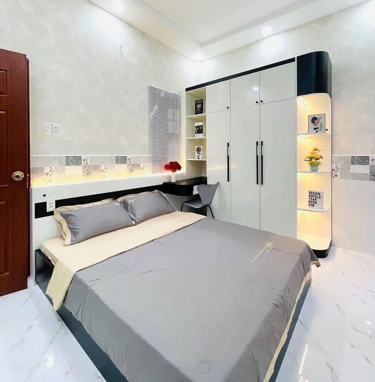 GẤP! Bán nhà riêng tại Đường Cô Bắc Quận 1 - Giá 2,89 tỷ - DT:44m2, 2 PN. Sổ riêng/ có hỗ trợ vay